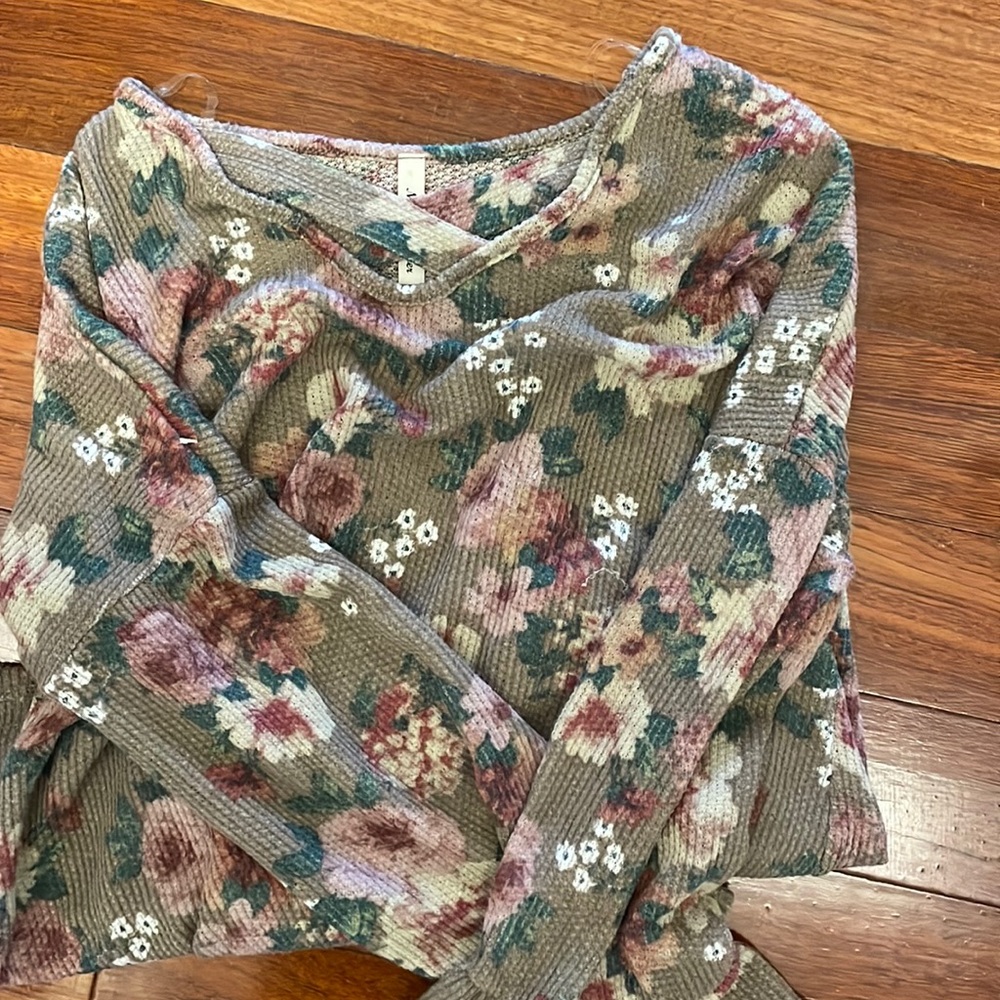 women’s boutique Flour top